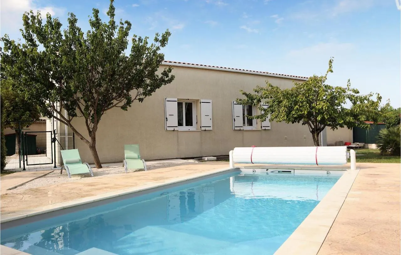 Holiday home Awesome Home In Pierrelatte With Kitchen Saint-Just-la-Pendue